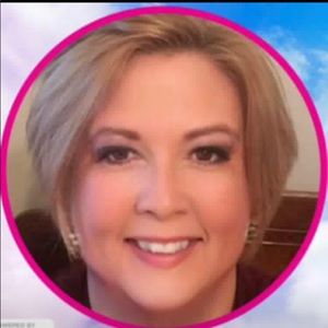 Meet your Posher, Jacqueline